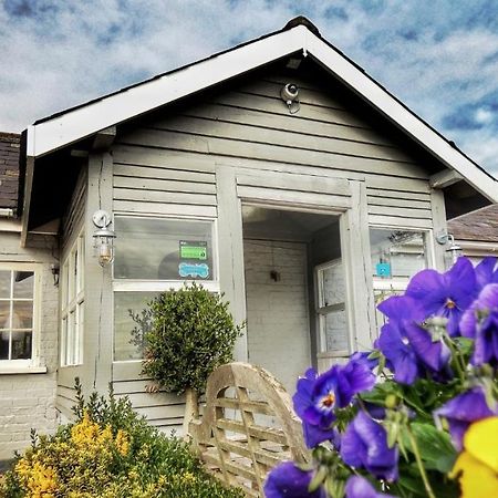 Blazing Donkey Countryside Retreat Hotel Сануидж Екстериор снимка