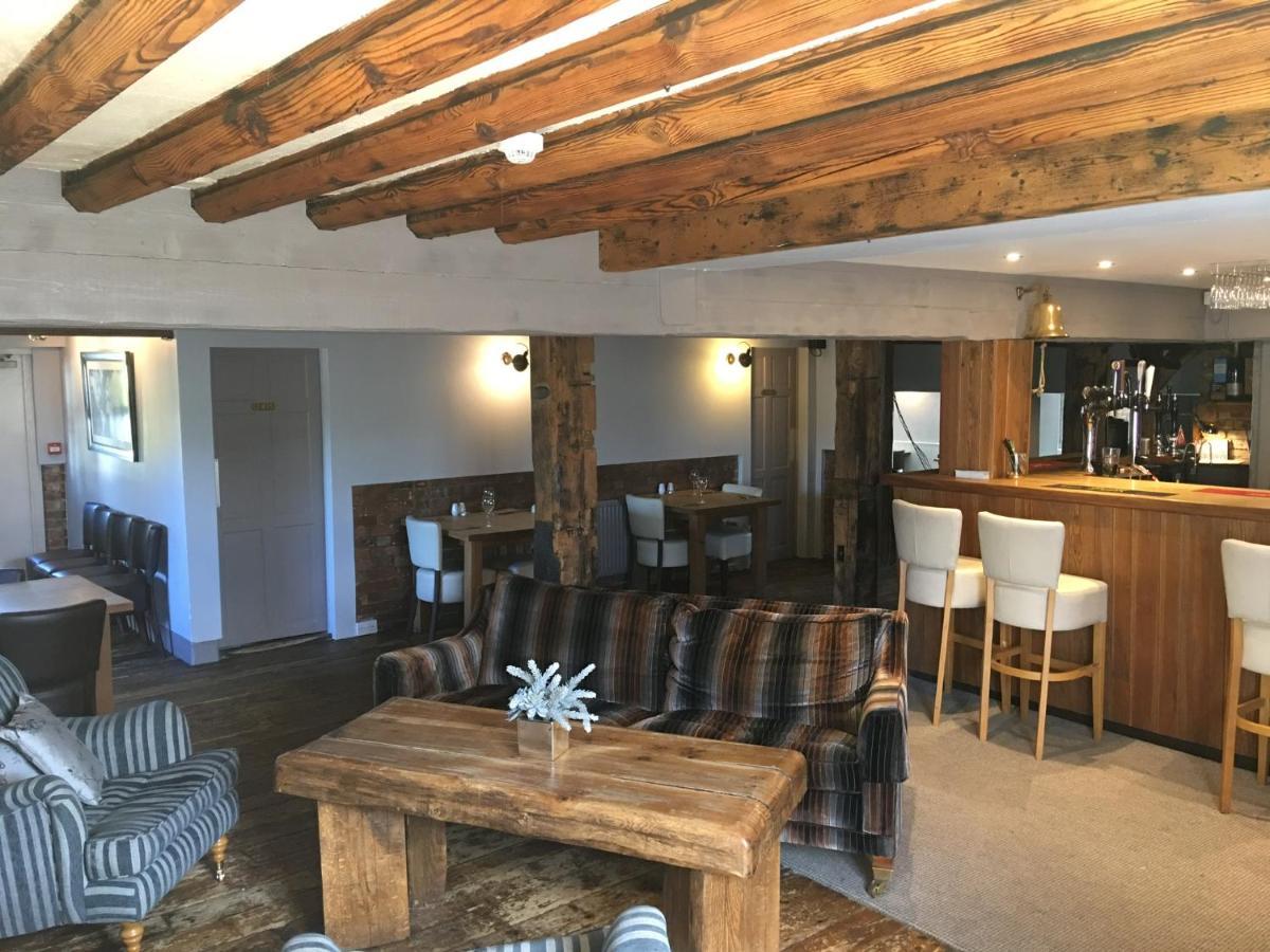 Blazing Donkey Countryside Retreat Hotel Сануидж Екстериор снимка