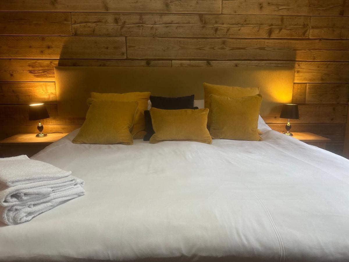 Blazing Donkey Countryside Retreat Hotel Сануидж Екстериор снимка
