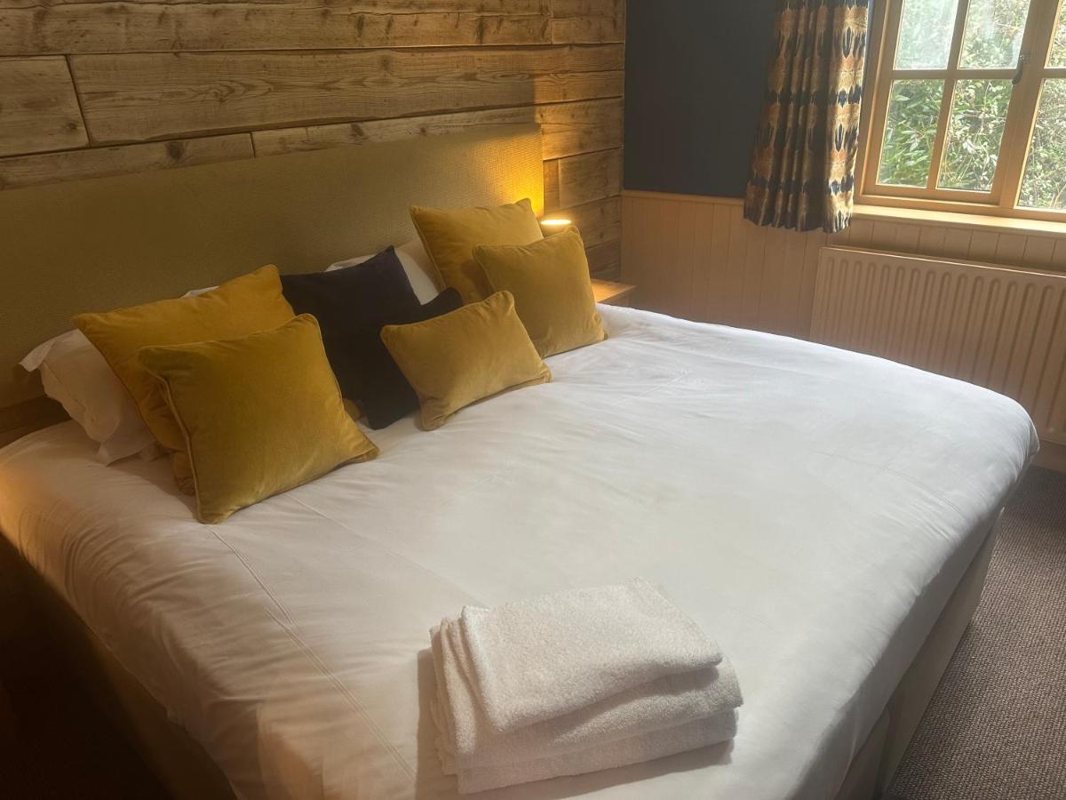 Blazing Donkey Countryside Retreat Hotel Сануидж Екстериор снимка
