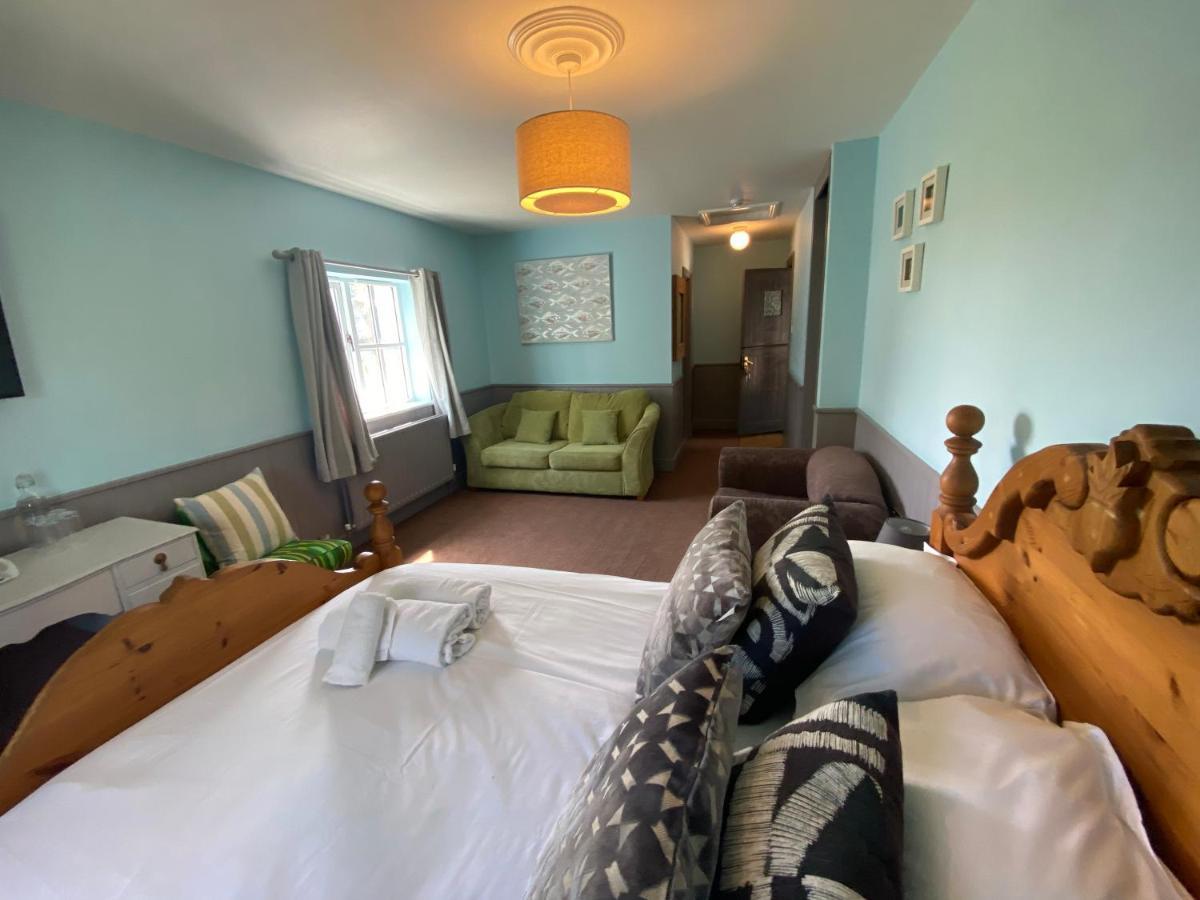 Blazing Donkey Countryside Retreat Hotel Сануидж Екстериор снимка