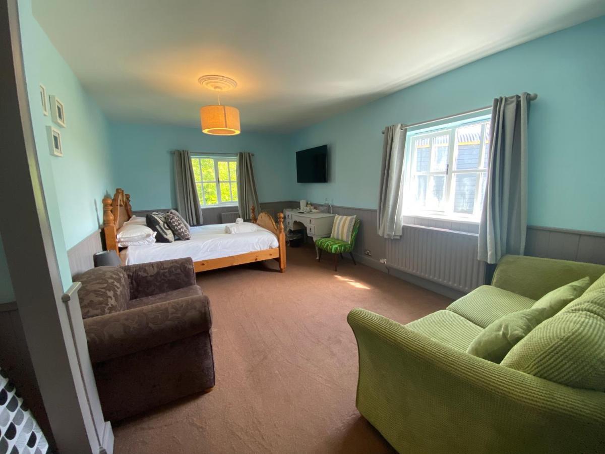 Blazing Donkey Countryside Retreat Hotel Сануидж Екстериор снимка