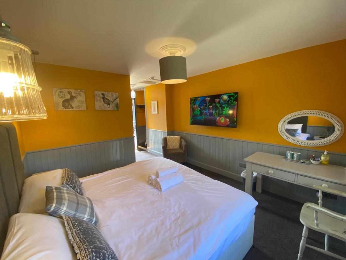 Blazing Donkey Countryside Retreat Hotel Сануидж Екстериор снимка