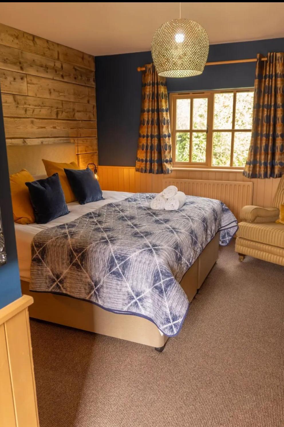 Blazing Donkey Countryside Retreat Hotel Сануидж Екстериор снимка